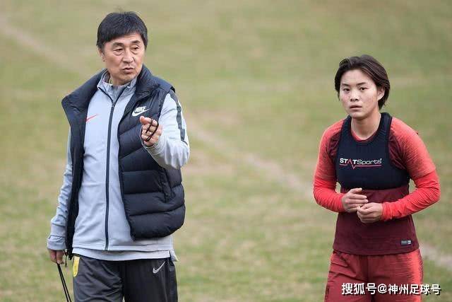 泰山官方宣布崔康熙已回韩治疗 组建临时教练团队